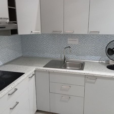 Apartament Famagosta Milanoアパートメント エクステリア 写真
