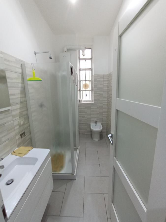 Apartament Famagosta Milanoアパートメント エクステリア 写真