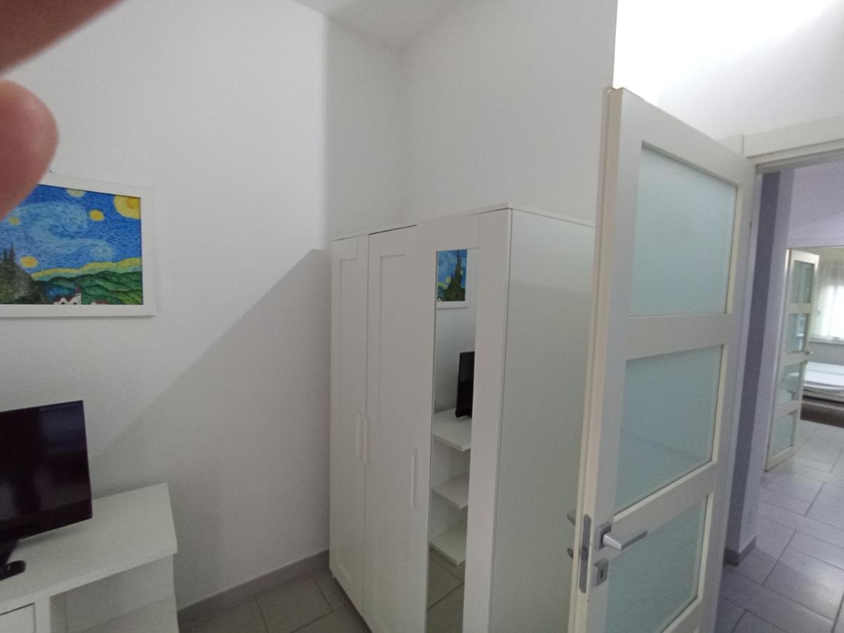 Apartament Famagosta Milanoアパートメント エクステリア 写真
